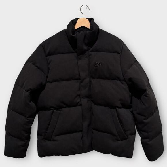 Nike Sportswear Tech Men's Oversized Puffer Jacket Size Medium - Picture 5 of 13